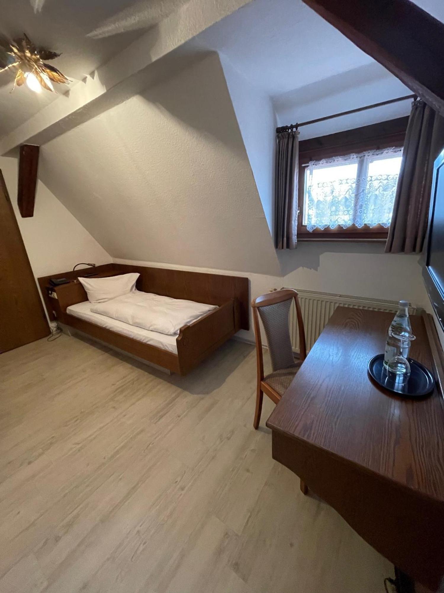 Landhotel Sickinger Hof Walldorf  Exterior foto