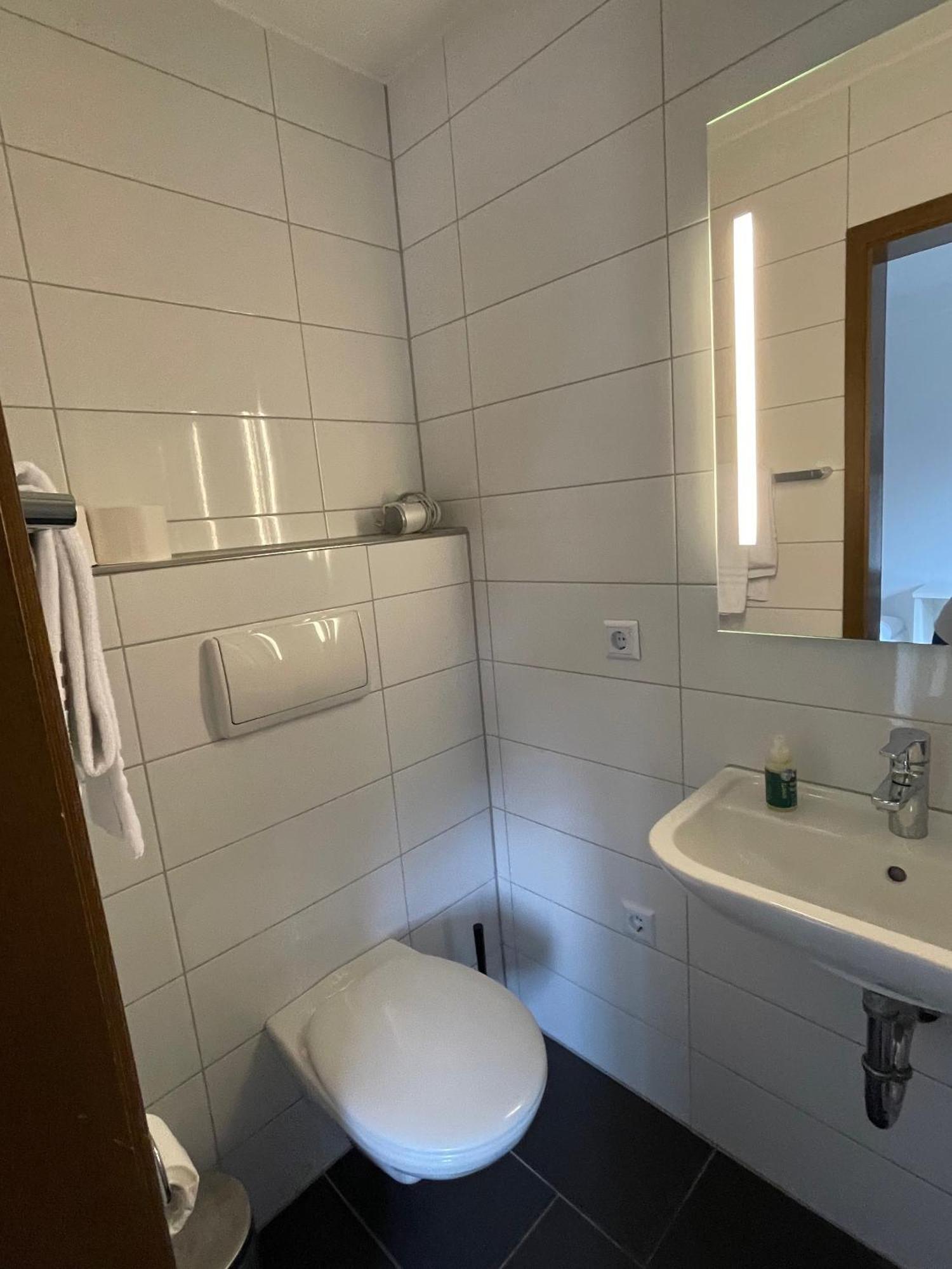 Landhotel Sickinger Hof Walldorf  Habitación foto