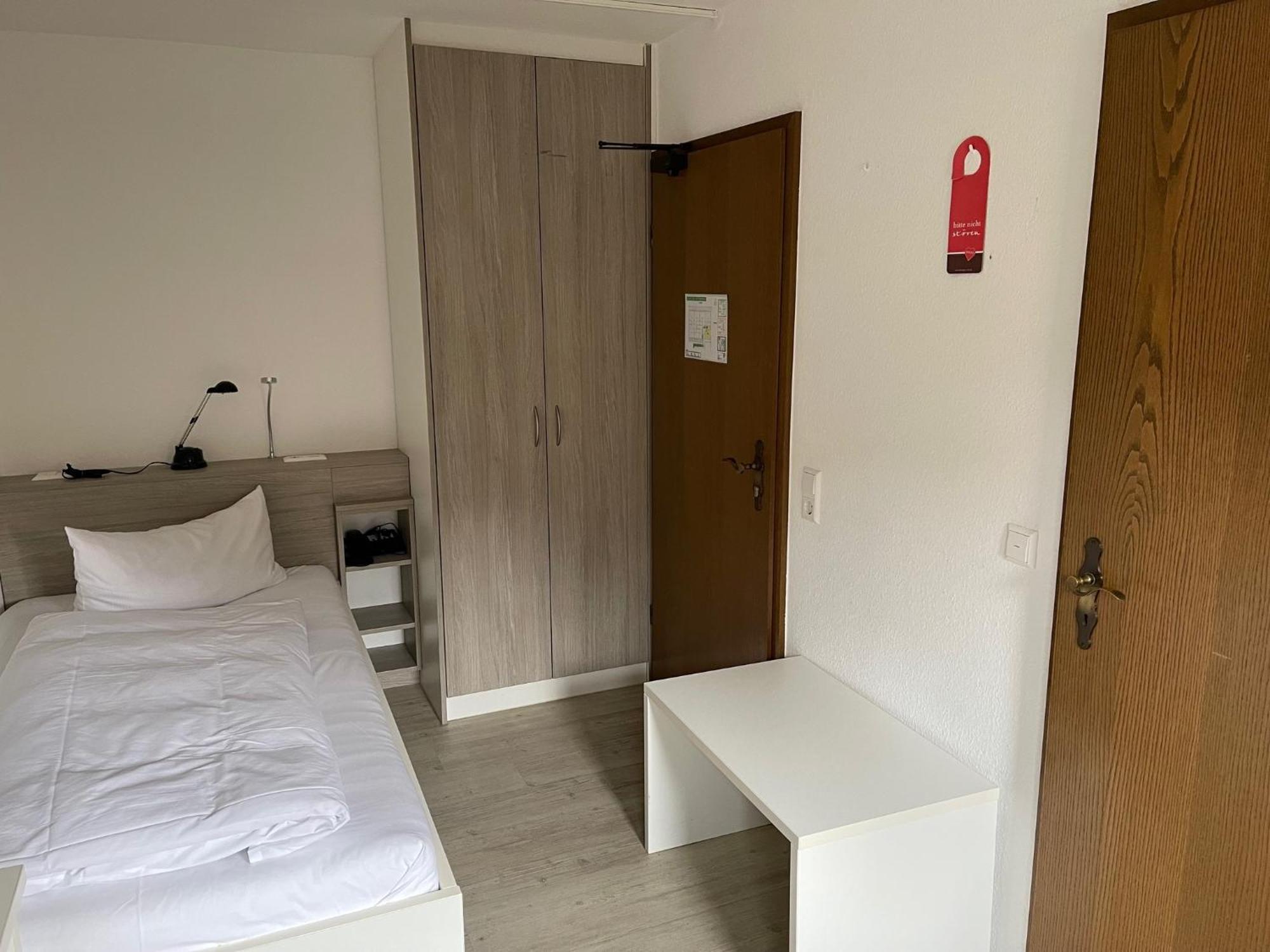 Landhotel Sickinger Hof Walldorf  Exterior foto