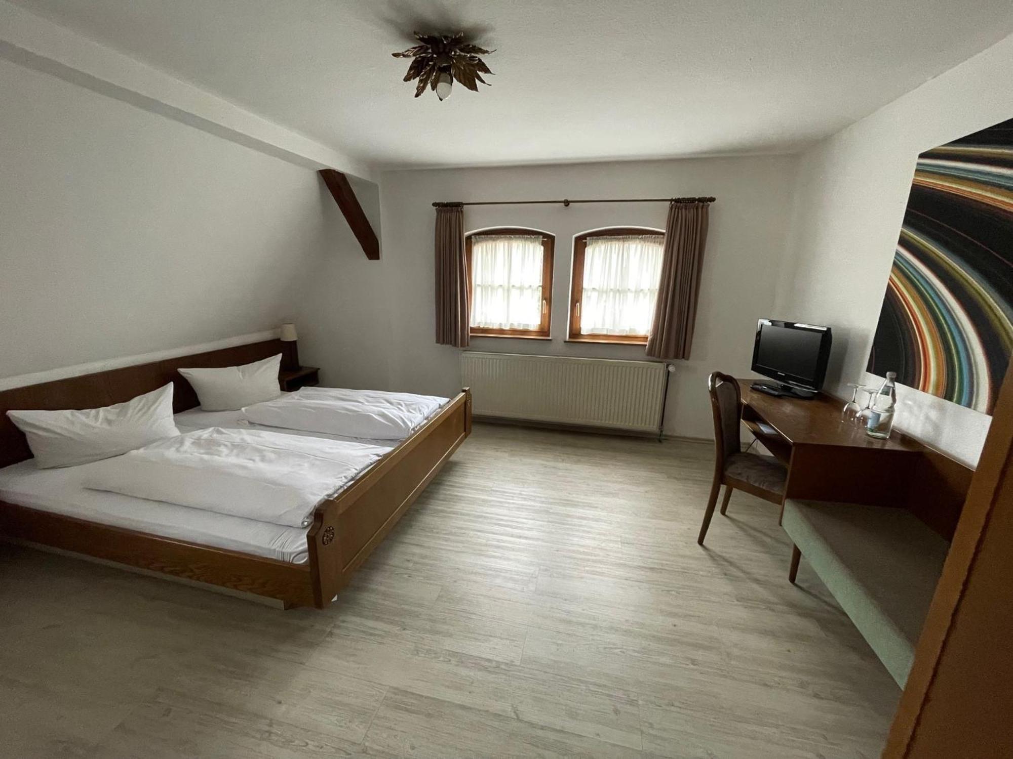 Landhotel Sickinger Hof Walldorf  Exterior foto