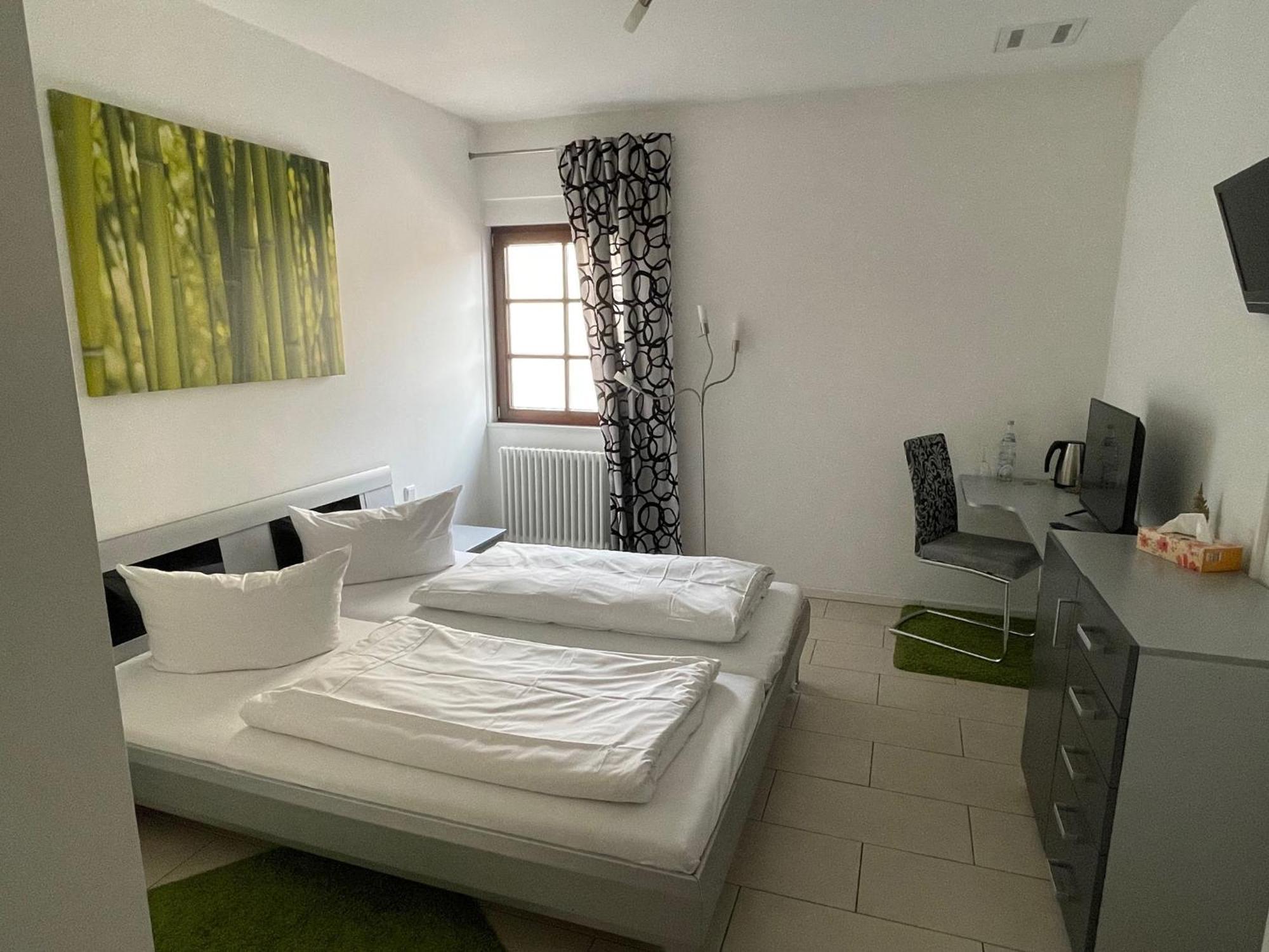 Landhotel Sickinger Hof Walldorf  Habitación foto
